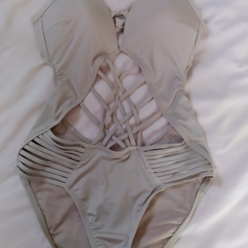 Kenneth Cole one piece bathing suit